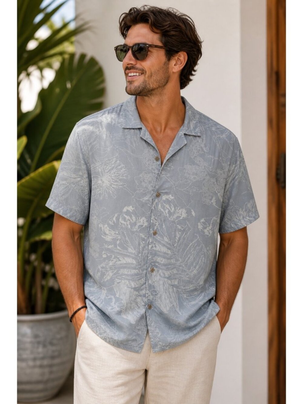 Mugsy Floral Button Up Shirt Men Medium Blue Gray Short Sleeve Casual